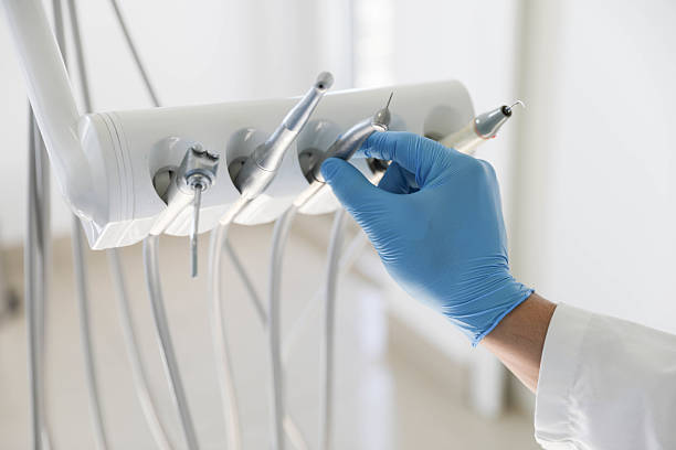 Professional Emergency Dentist technician working in Dover, OH